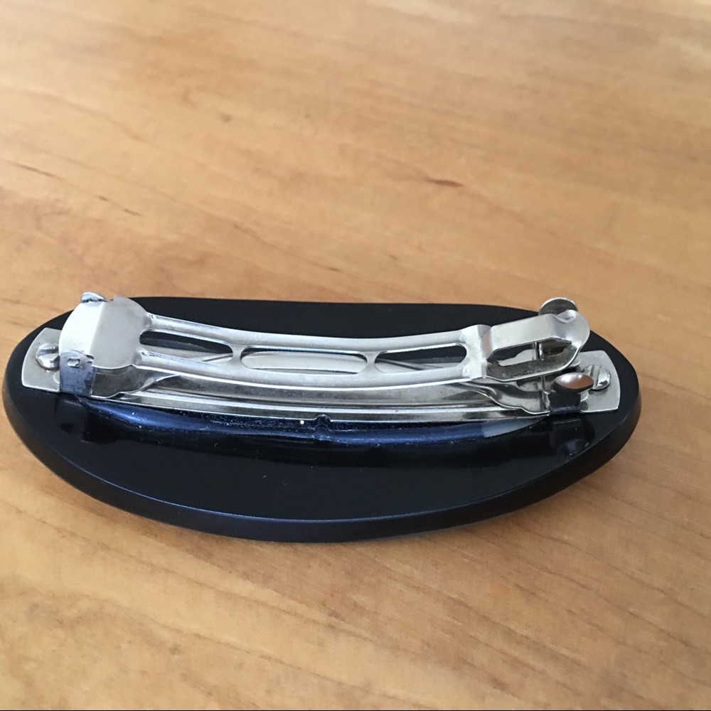 🌺Pearl mosaic hair grip with unique design🌺 - Picture 3 of 4